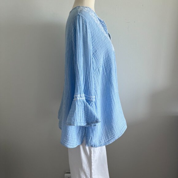 crown & ivy Light Blue Blouse with White Detailing - Picture 4 of 8